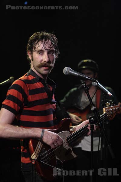 BLACK LIPS - 2008-04-11 - PARIS - La Maroquinerie - Cole Alexander - Jared Swilley